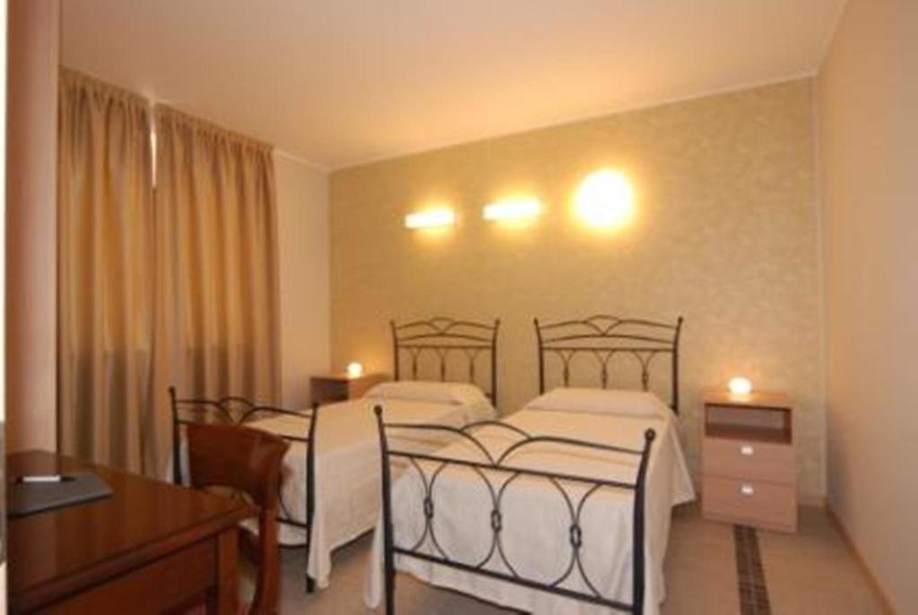 Residence & Suites Solaf Bonate di Sopra ภายนอก รูปภาพ
