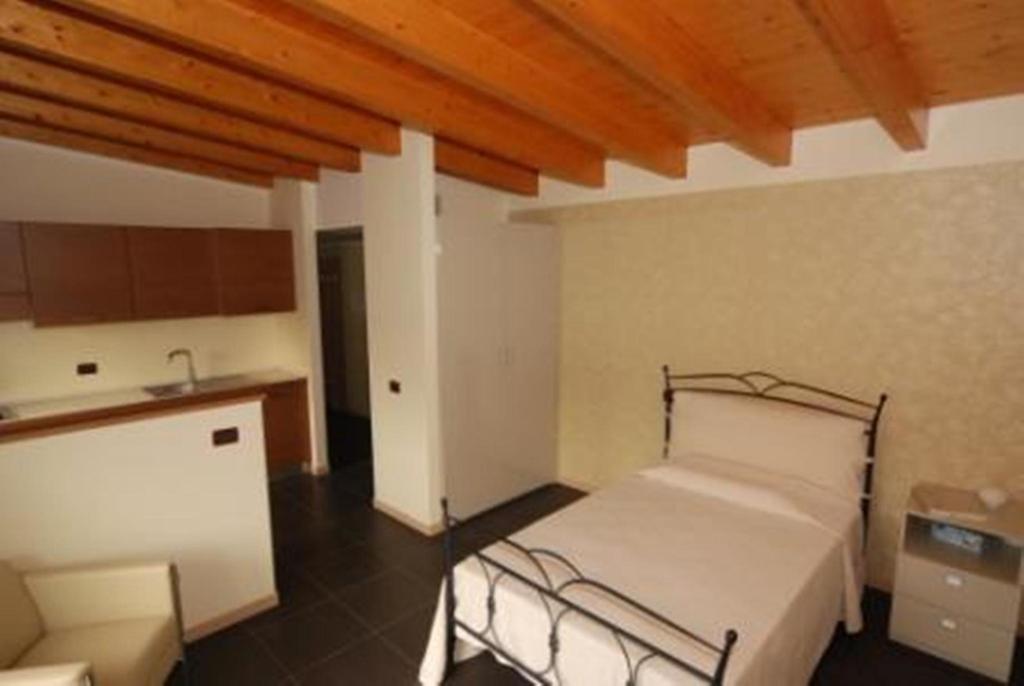 Residence & Suites Solaf Bonate di Sopra ห้อง รูปภาพ
