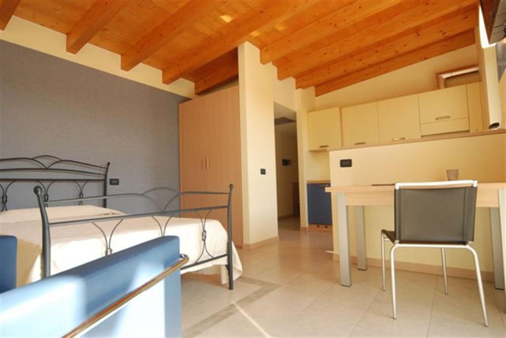 Residence & Suites Solaf Bonate di Sopra ห้อง รูปภาพ